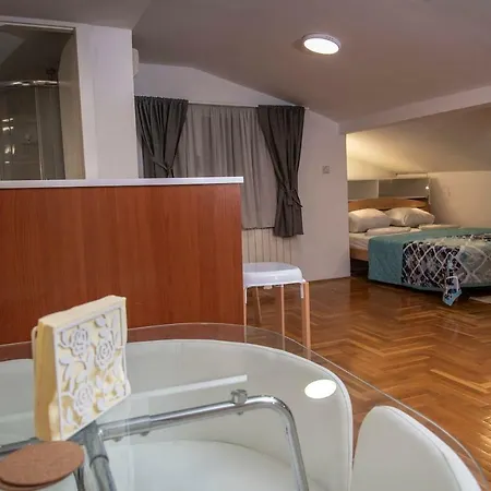 Апартаменты Piccolo Belgrade,crveni Krst Белград